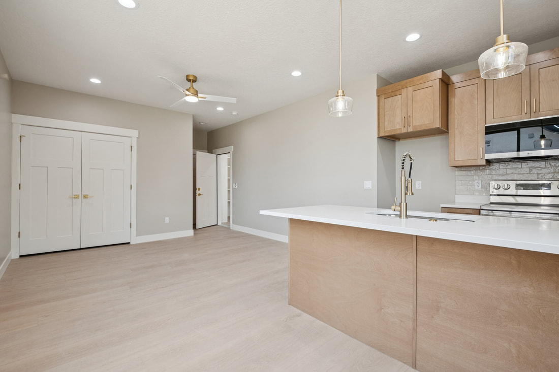 The Hawthorne at 953 — project photograph 24