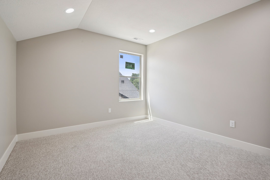 The Hawthorne at 953 — project photograph 51