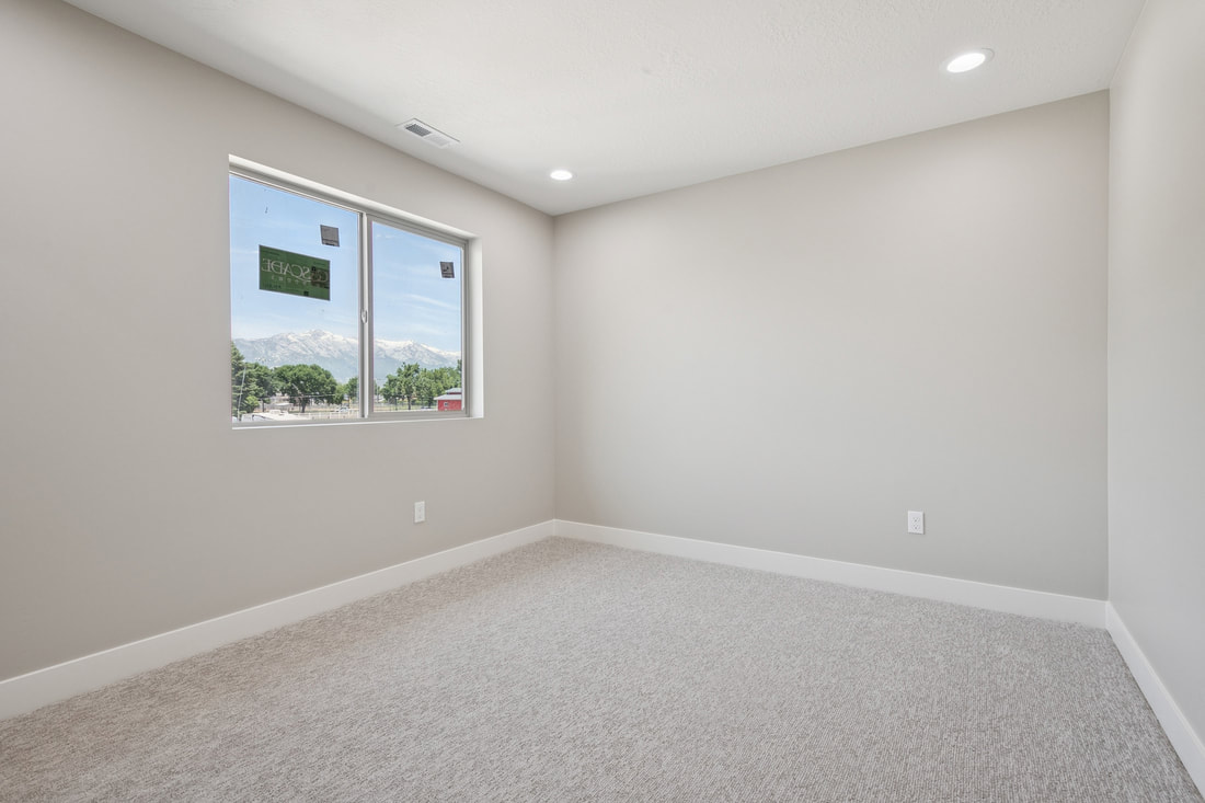 The Hawthorne at 953 — project photograph 41