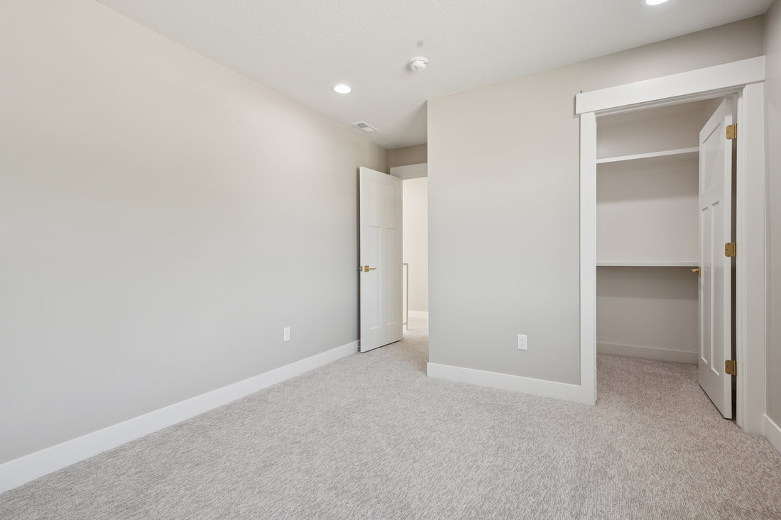 The Hawthorne at 953 — project photograph 42