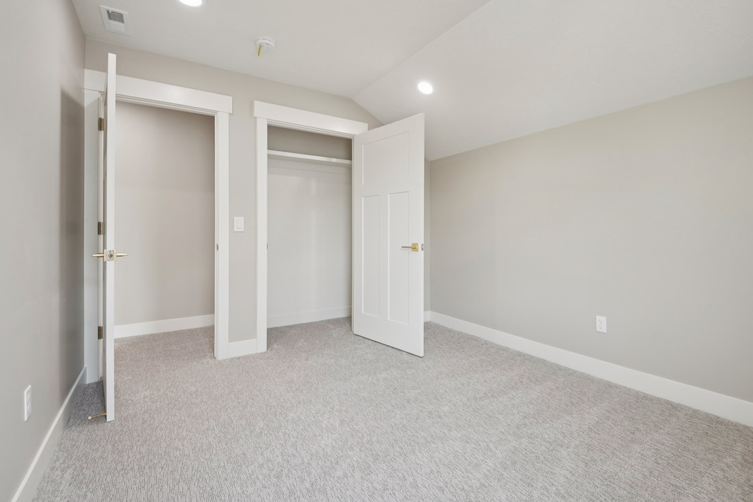 The Hawthorne at 953 — project photograph 52